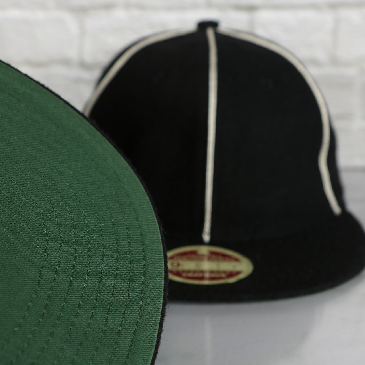 green under visor on the Philadelphia Phillies Vintage 1903 Heritage Series Retro Crown Black 9Fifty Snapback Hat