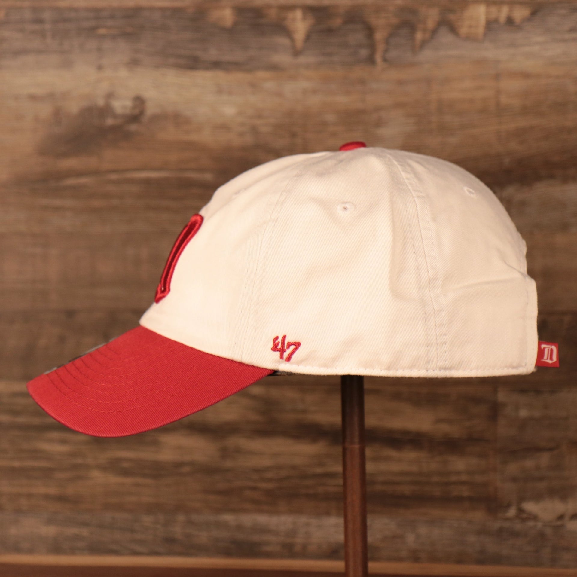 wearers left side on the Detroit Red Wings Cream and Red Retro Adjustable Dad Hat