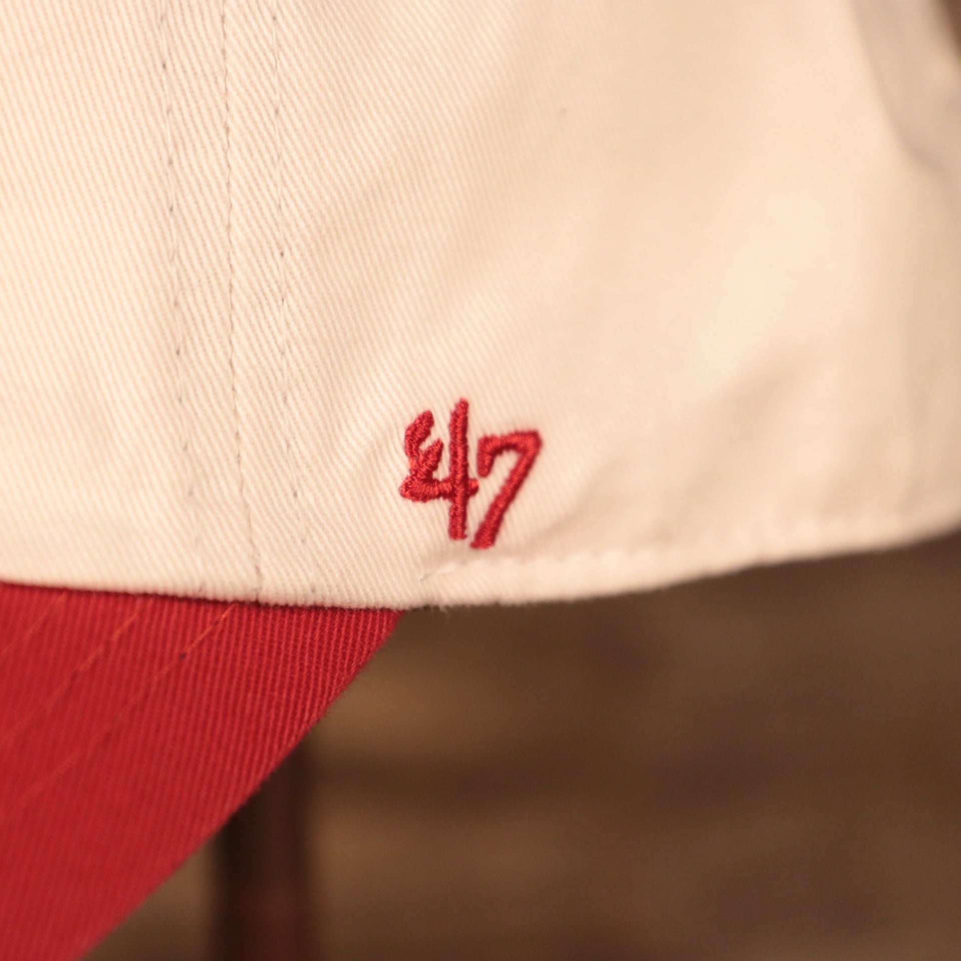 47 brand logo Detroit Red Wings Cream and Red Retro Adjustable Dad Hat