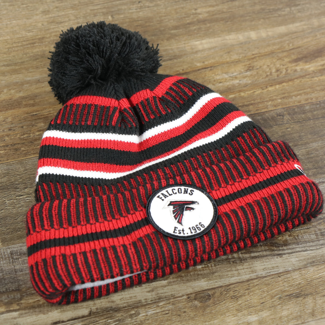 Atlanta Falcons On Field Sideline Cuffed Winter Knit Pom Pom Beanie | Red Winter Beanie