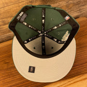 Gray under visor of the Milwaukee Bucks NBA 75th Anniversary Side Patch Gray Bottom Green 9Fifty Snapback Hat | Back Half