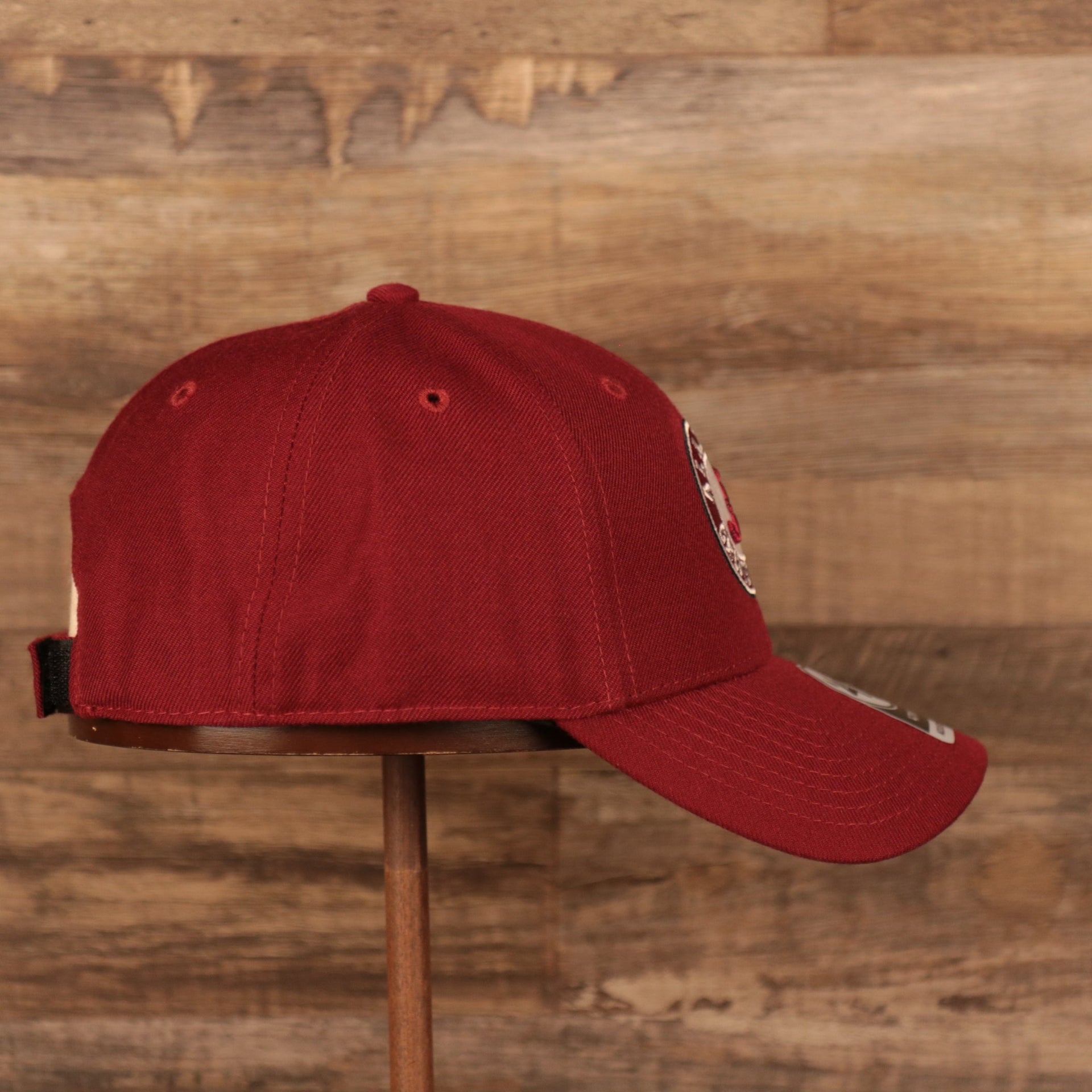 wearers right side of the Alabama Crimson Tide Logo Red Adjustable Dad Hat