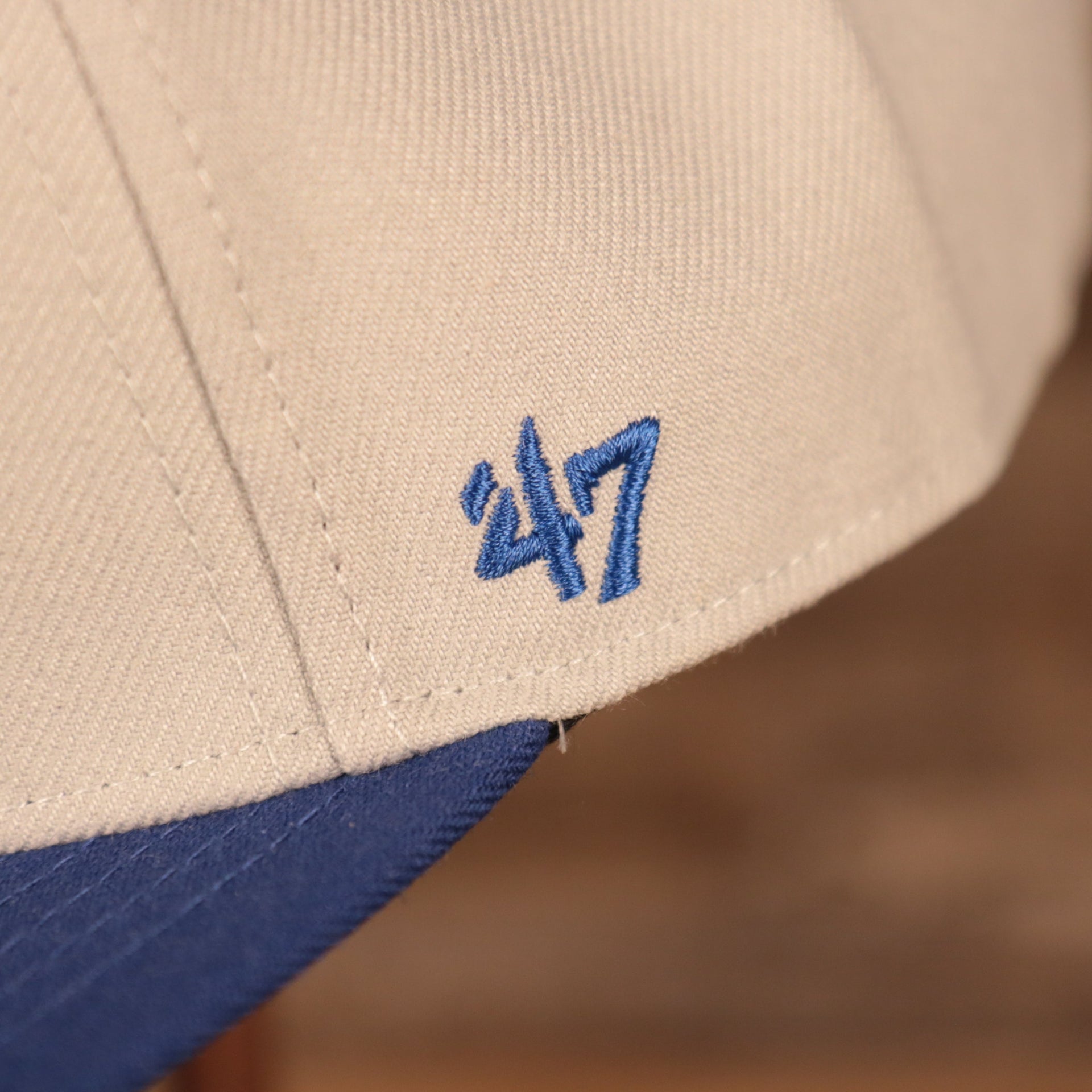 47 brand logo Philadelphia 76ers Script Font Gray Adjustable Green Bottom Snapback