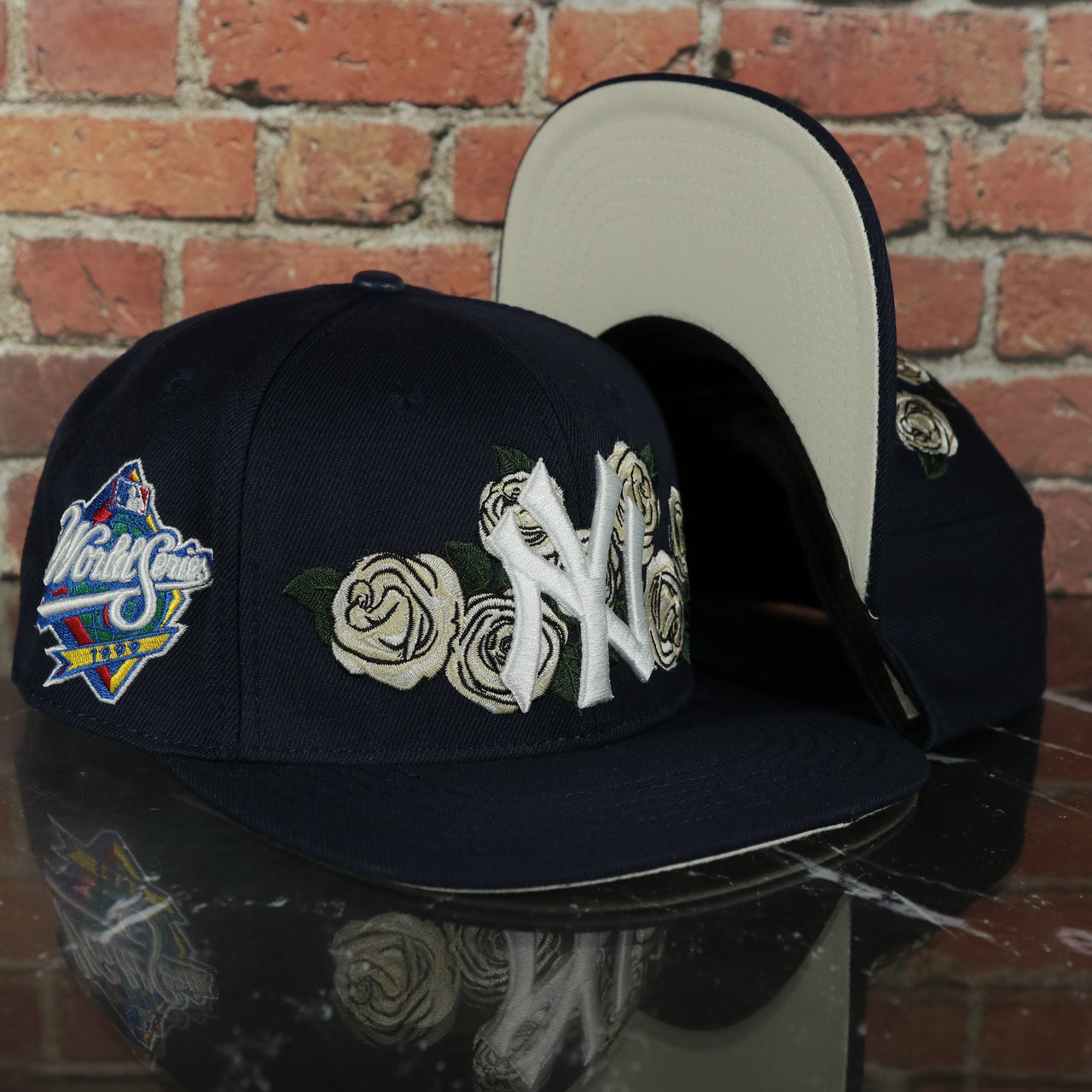 New York Yankees All Over Roses Patch Grey Bottom | Midnight Navy Wool Snapback Hat