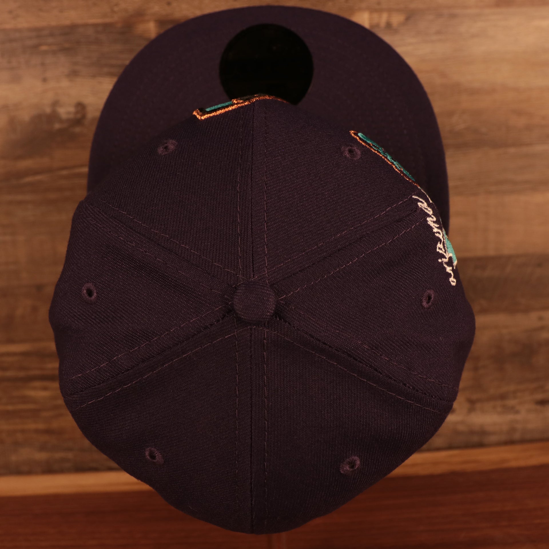 Top down view of the Arizona Diamondbacks "City Cluster" Side Patch Gray Bottom Purple 59Fifty Fitted Cap