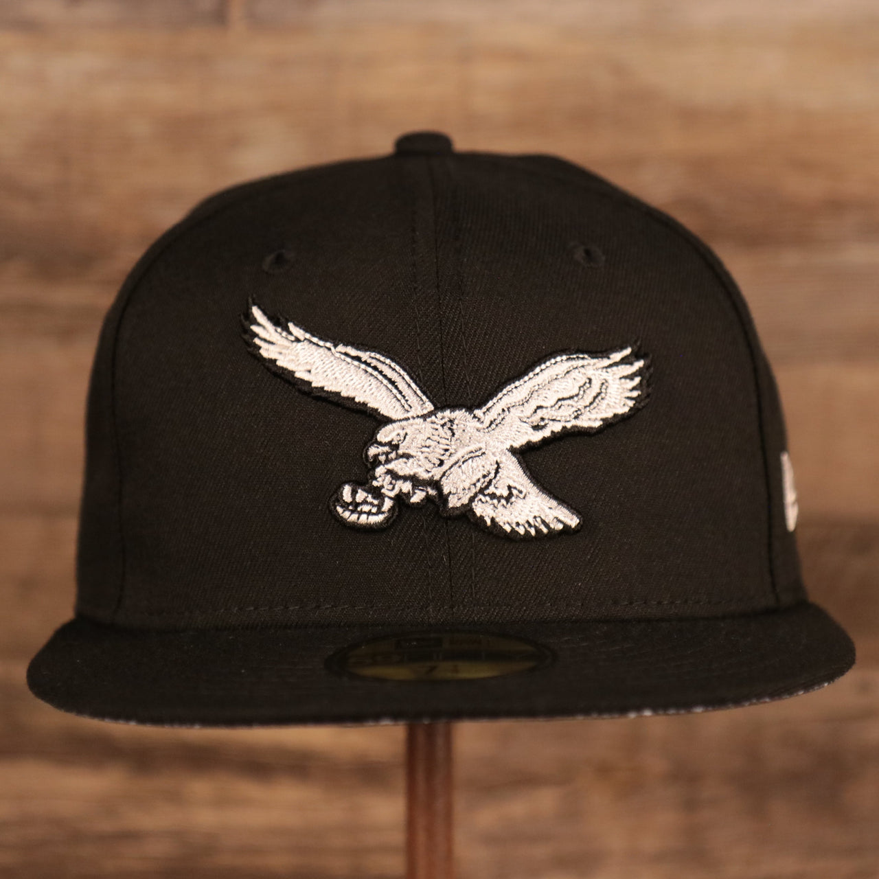 Philadelphia Eagles Throwback Logo Bandana Paisley Bottom 59Fifty Fitted Cap