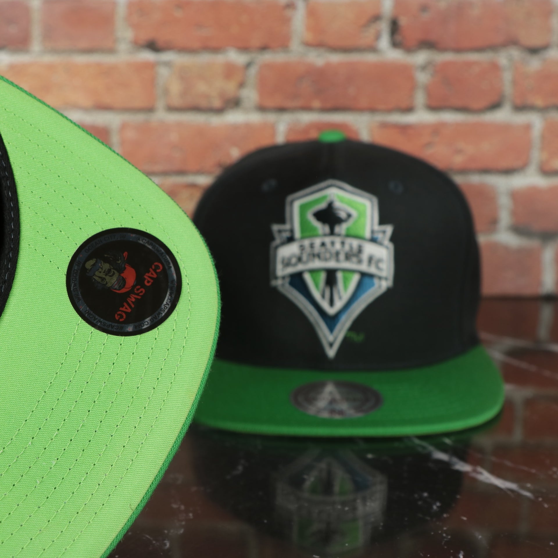 neon green under visor on the Seattle Sounders XL Logo Two Tone Snapback Hat