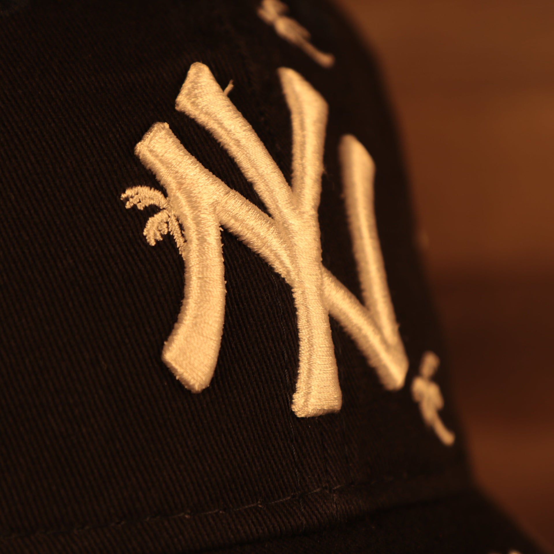 yankees classic logo New York Yankees Spring Training 2022 Women's All Over Palm Tree Navy 9Twenty Dad Hat