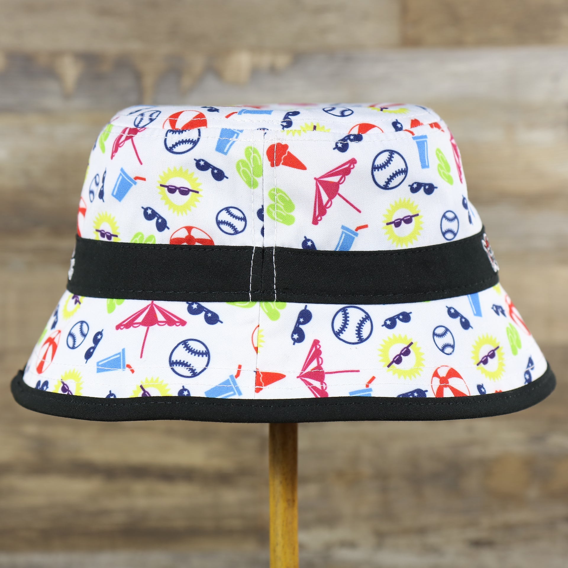 right side of the Pittsburgh Pirates Spring Training 2022 On Field White Toddler Bucket Hat