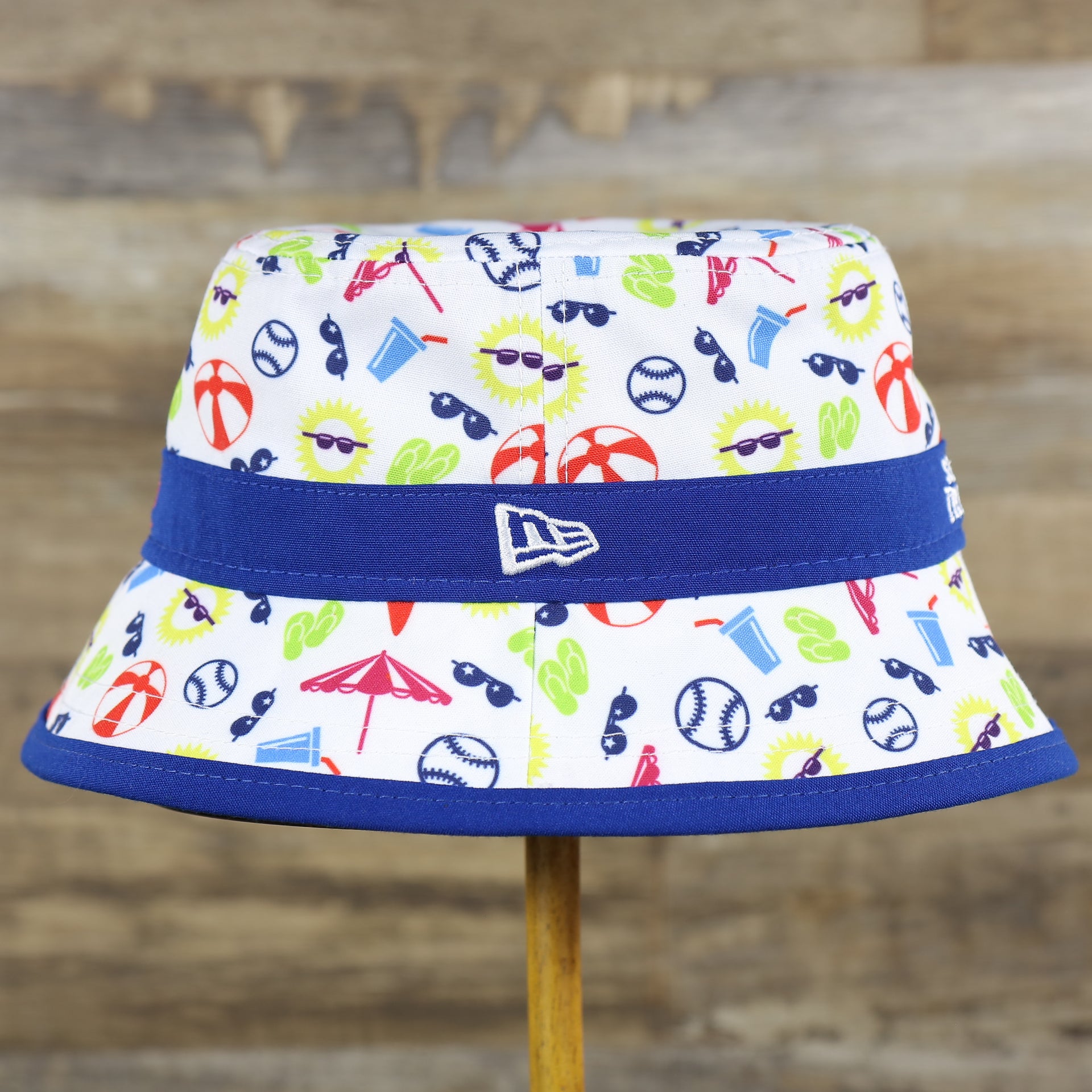 wearers left of the New York Mets Spring Training 2022 On Field White Toddler Bucket Hat