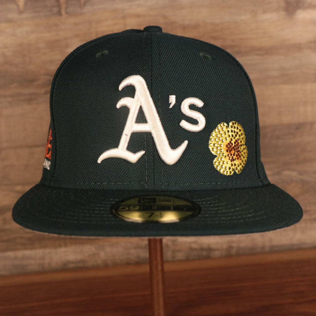 Oakland Athletics Iced Out Side Patch Flower Oakland Bridge Gray Bottom 59Fifty Fitted Cap