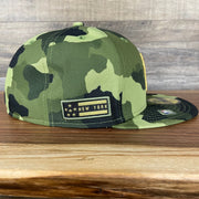 The wearer's right on the New York Yankees 2022 Armed Forces Day / Memorial Day Side Patch 59Fifty Fitted Cap | Camo