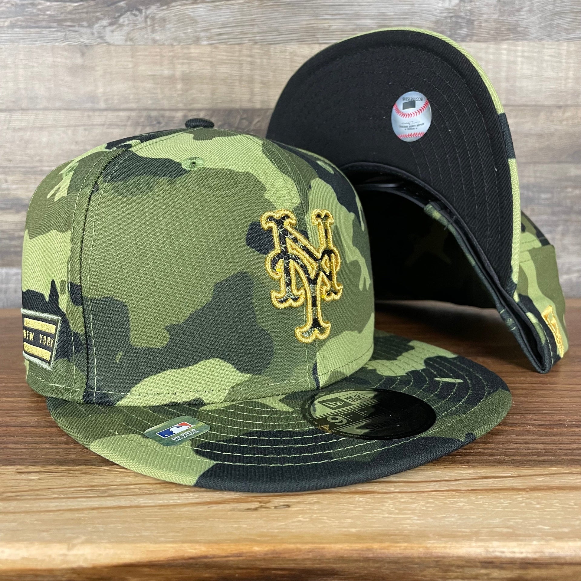 The New York Mets 2022 Armed Forces Day / Memorial Day Side Patch 9Fifty Snapback Cap