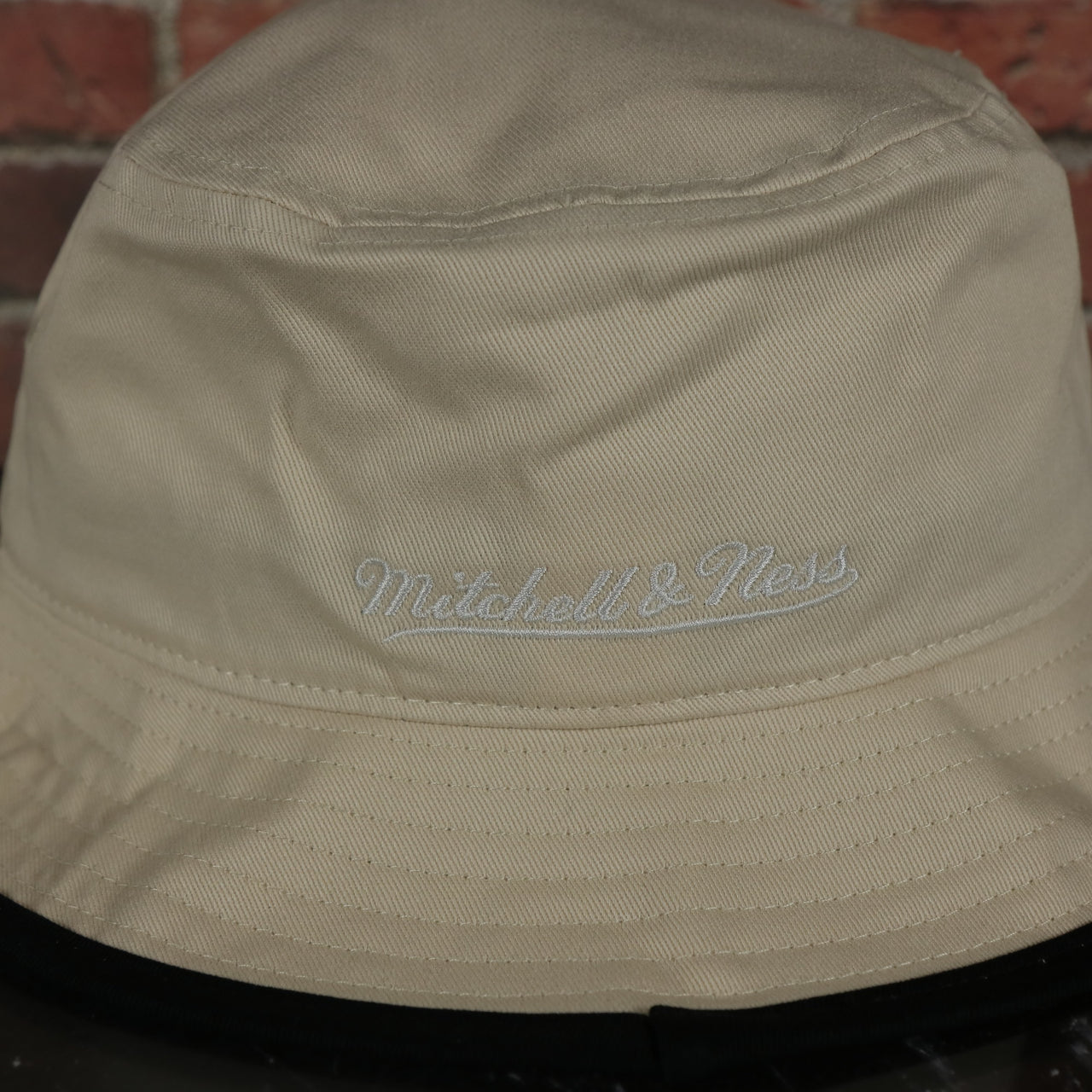 Philadelphia 76ers Hardwood Classics Vintage Logo Off White Bucket Hat