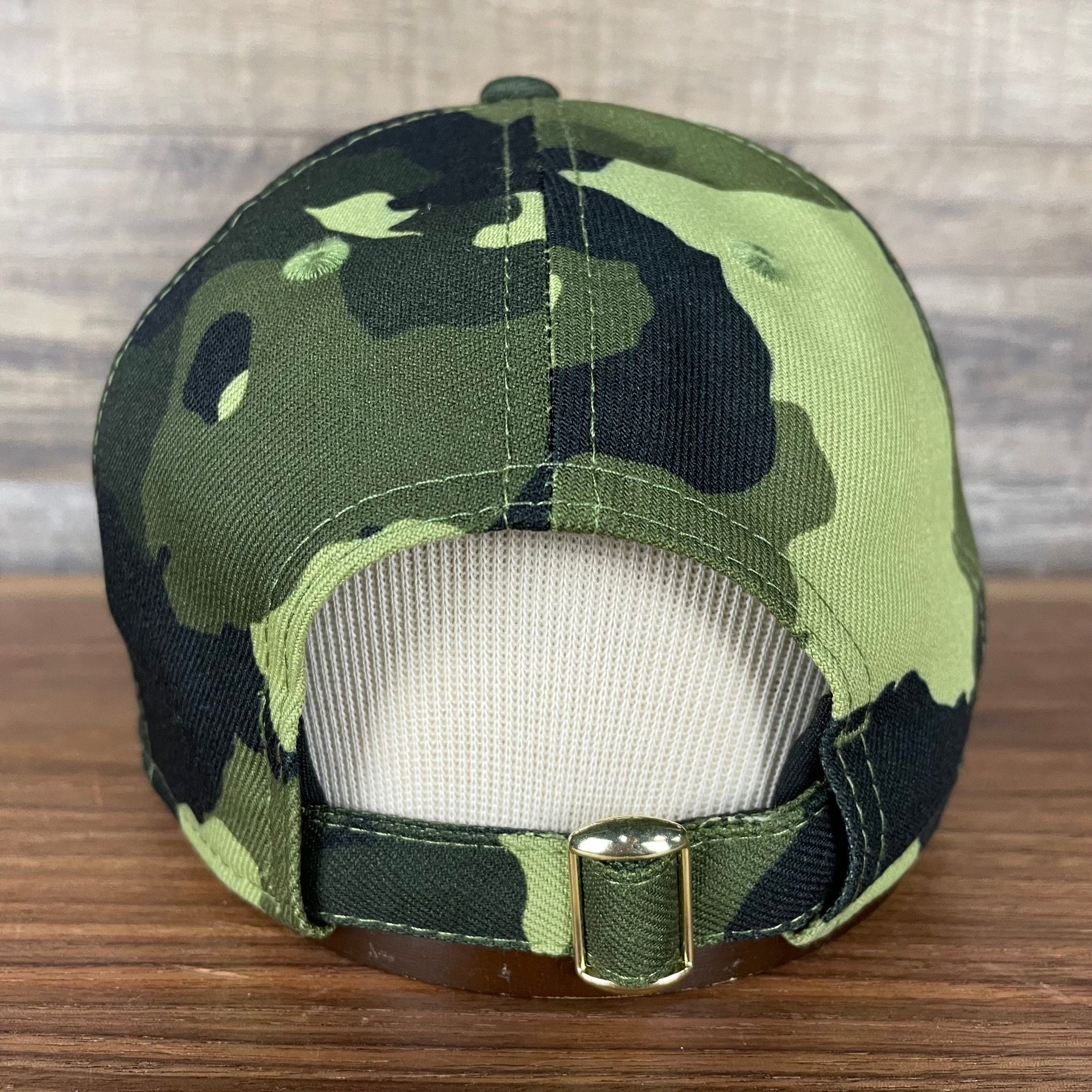 The backside of the New York Yankees 2022 Armed Forces Day / Memorial Day Side Patch 9Twenty Dad Hat