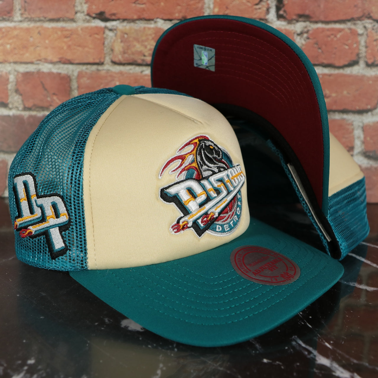 Detroit Pistons Vintage Red Bottom 2-Tone Foam Trucker Hat | Teal/Off-White Mitchell and Ness Hat