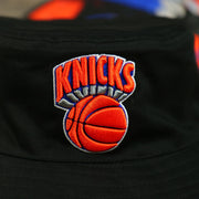 knicks logo on the New York Knicks 90s Inspired NBA Hyper Mitchell and Ness Reversible Bucket Hat