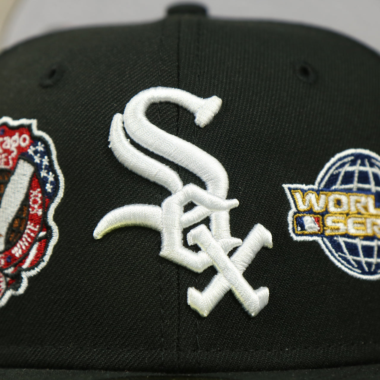 white sox logo on the Chicago White Sox Cooperstown All Over Side Patch "Historic Champs" Gray UV 59Fifty Fitted Cap | Black 59Fifty Fitted Cap