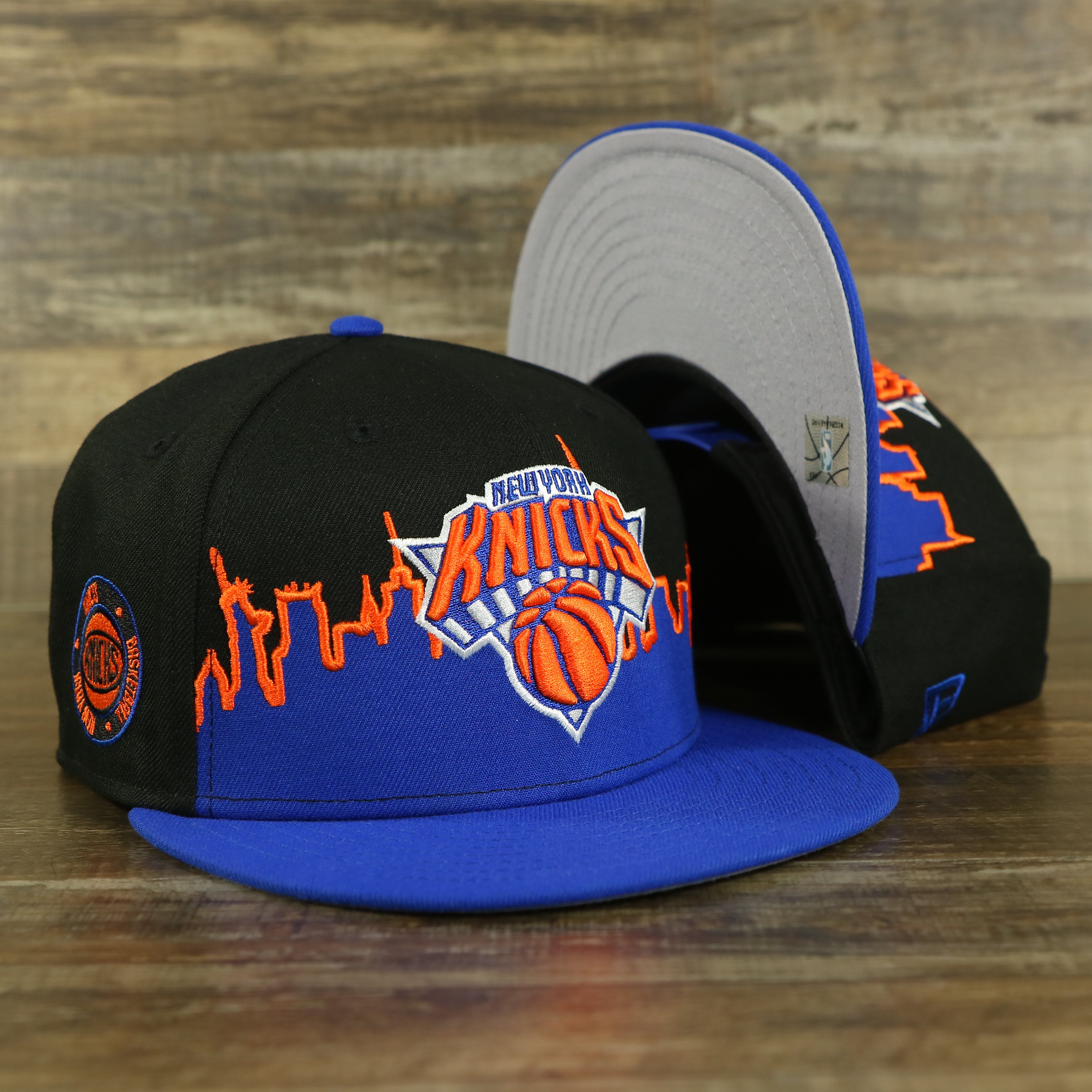 New York Knicks City Skyline Side Patch 9Fifty Snapback Hat | New York