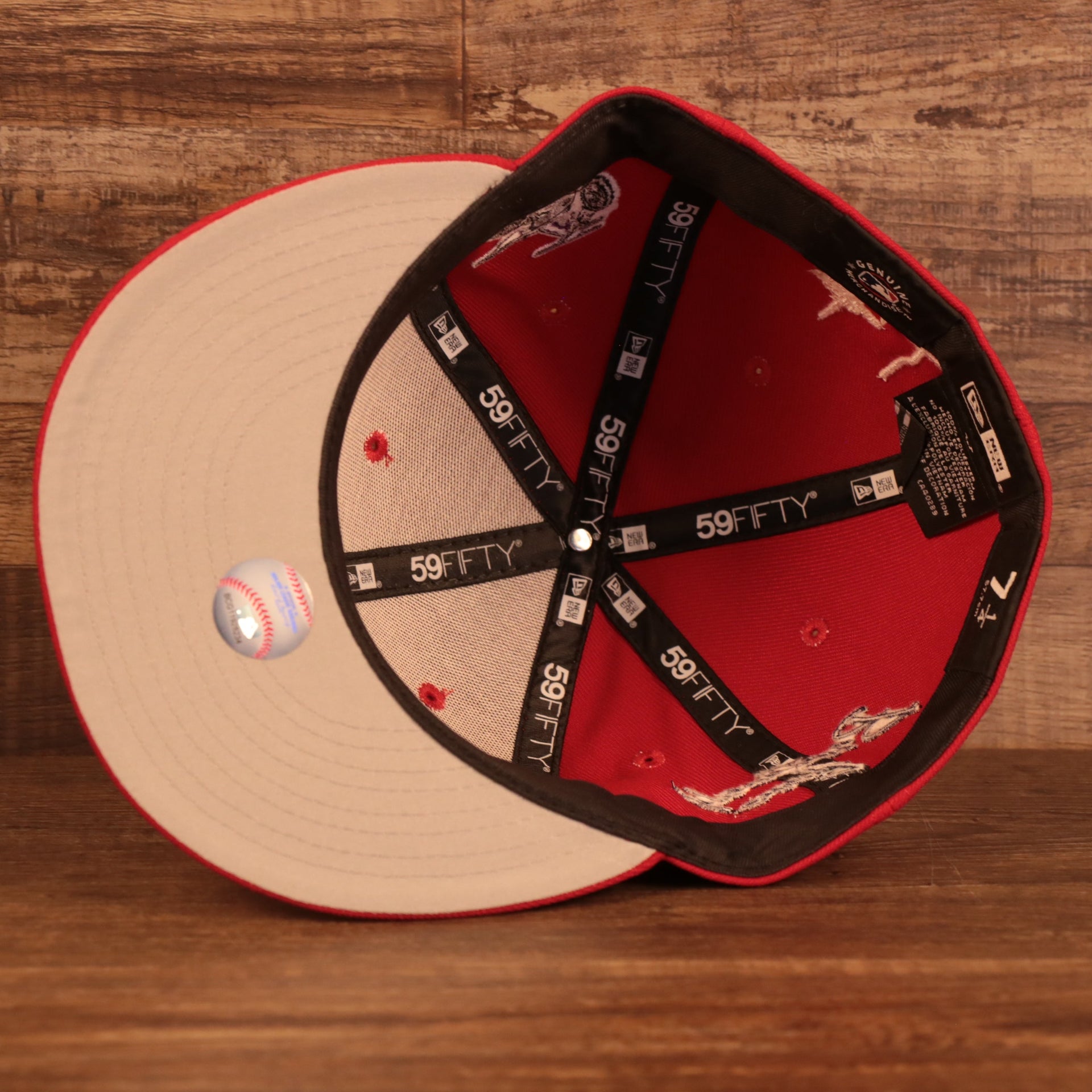 Gray bottom of the Philadelphia Phillies City Transit All Over Side Patch Gray Bottom 59Fifty Fitted Cap