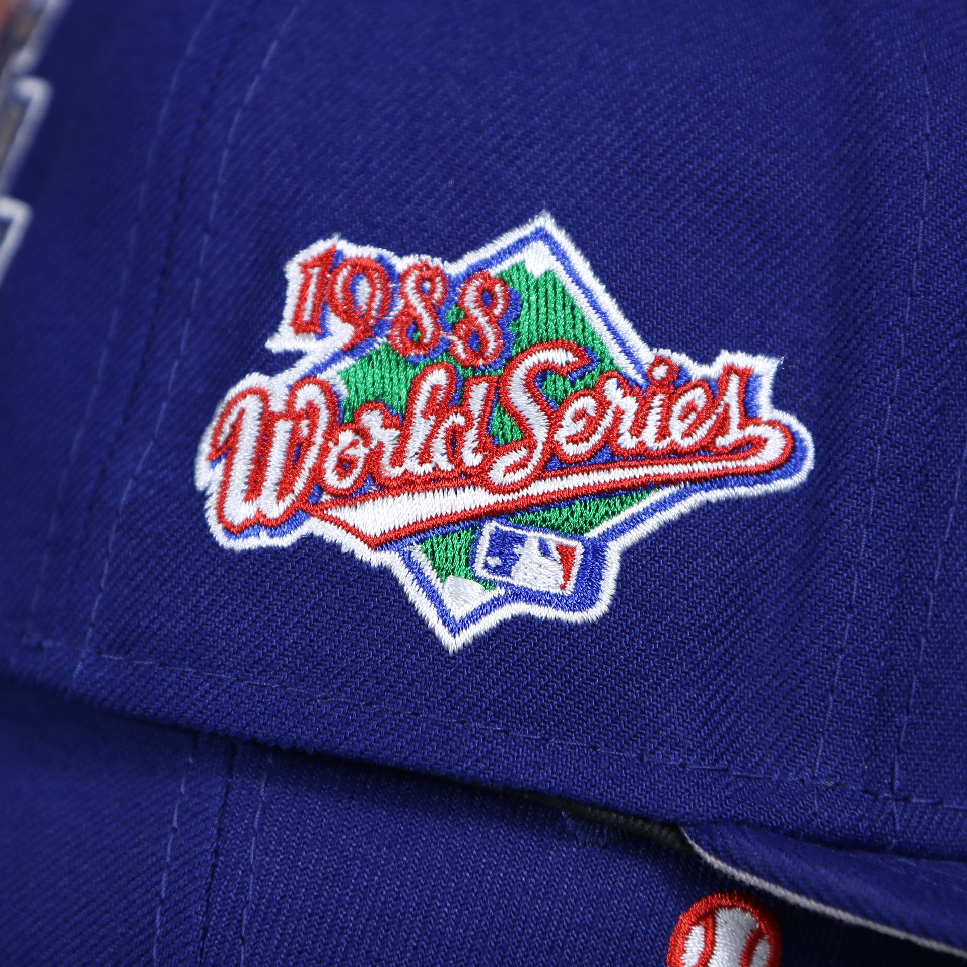 1988 world series patch on the Los Angeles Dodgers "Patch Pride" All Over Gray Bottom Side Patch 59Fifty Fitted Cap