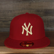 front of the New York Yankees 1999 World Series Side Patch Yellow Bottom 59Fifty Fitted Cap | Red | State Fruit