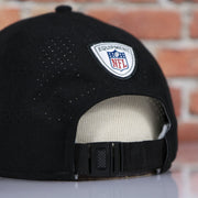 black adjustable strap on the Pittsburgh Steelers Sideline On Field Dad hat