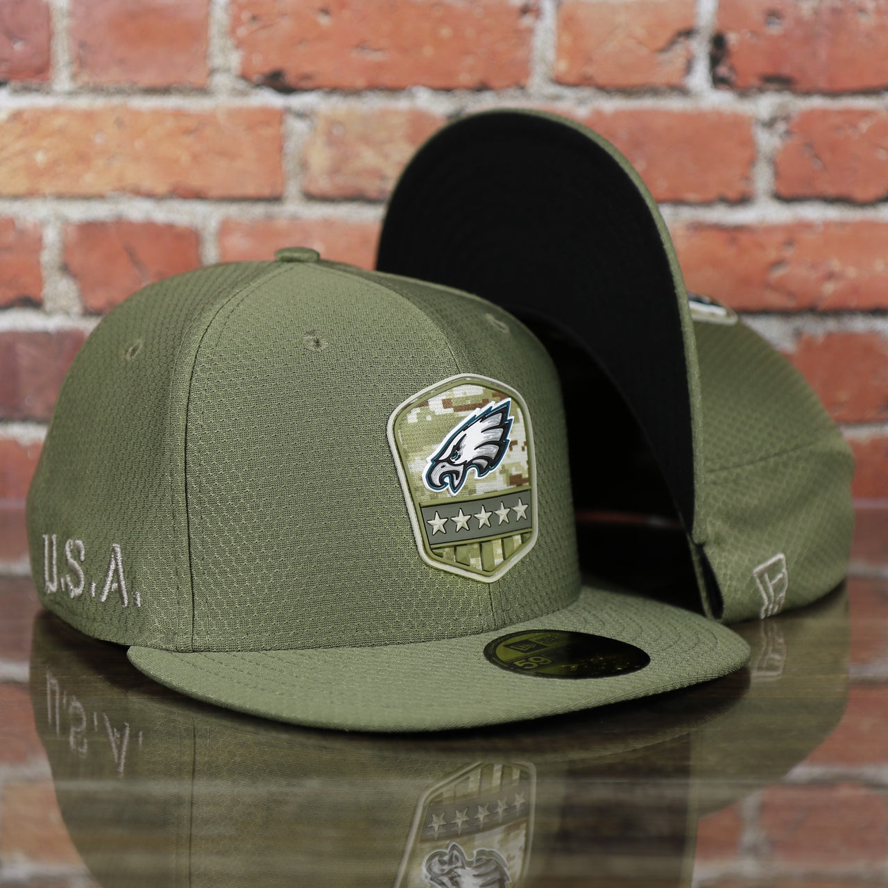 Eagles Fitted Cap | Philadelphia Eagles 2019 Salute To Service Fitted Hat | 59Fifty Fitted Hat