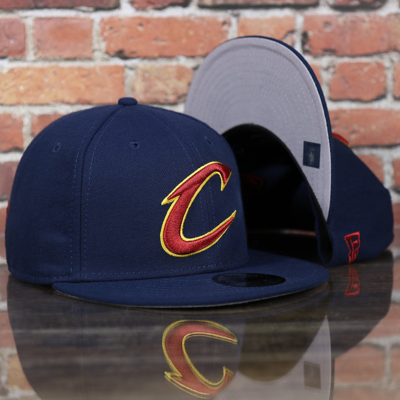 Cleveland Cavaliers Classic Navy Blue Snapback Hat