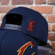navy adjustable snap on the Cleveland Cavaliers Classic Navy Blue Snapback Hat