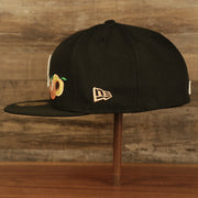 Wearer's left of the Atlanta Braves Glow In The Dark 1995 World Series Peach Bottom 59Fifty Side Patch Fitted Cap
