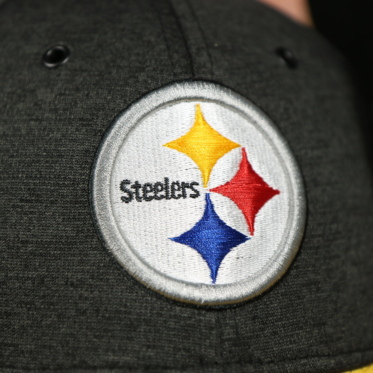 steelers logo on the Pittsburgh Steelers Onfield NFL Sideline Side Patch 39Thirty Flexfit Cap | Yellow 39Thirty Cap
