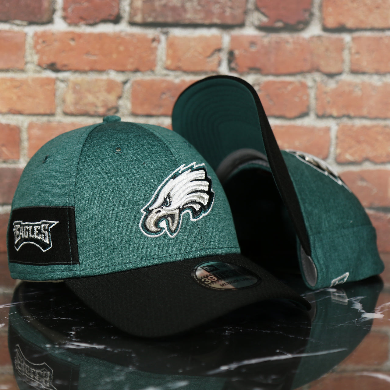 Philadelphia Eagles Onfield NFL Sideline Side Patch 39Thirty Flexfit Cap | Midnight Green 39Thirty Cap