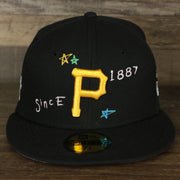 The front on the Pittsburgh Pirates “Scribble” Side Patch Gray Bottom 59Fifty Fitted Cap