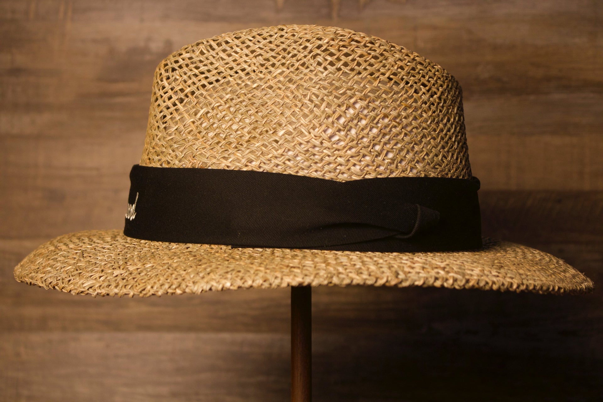 Wildwood Hat | Wildwood New Jersey Stone Colored Straw Hat |  OSFM the left side has a blank black band as well 