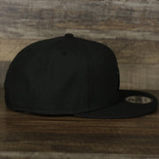 The wearer's right on the Philadelphia 76ers New Era Tonal 9Fifty Snapback