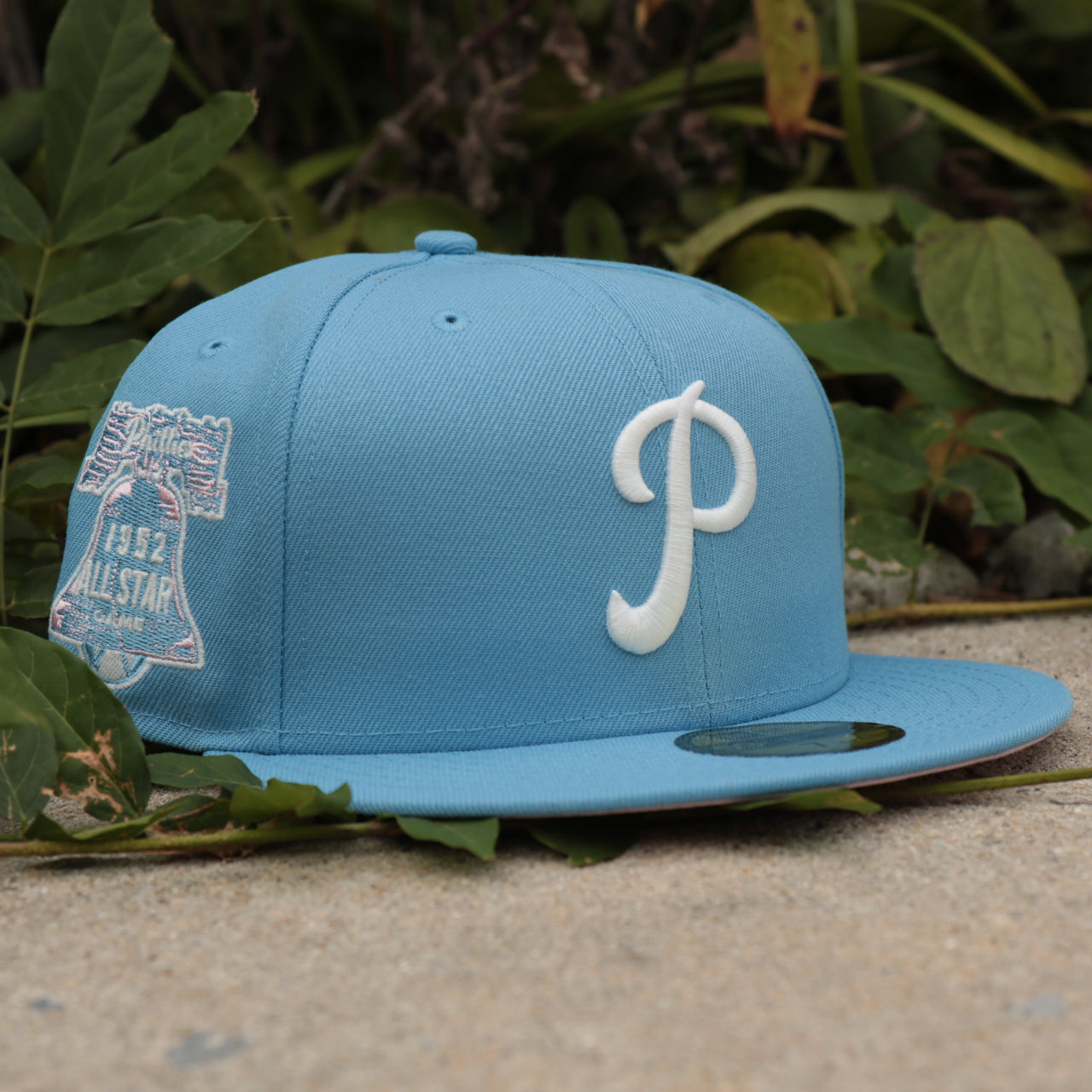 Philadelphia Phillies Glow In The Dark 1952 All Star Game Patch Pink Bottom Side Patch 59Fifty Fitted Cap