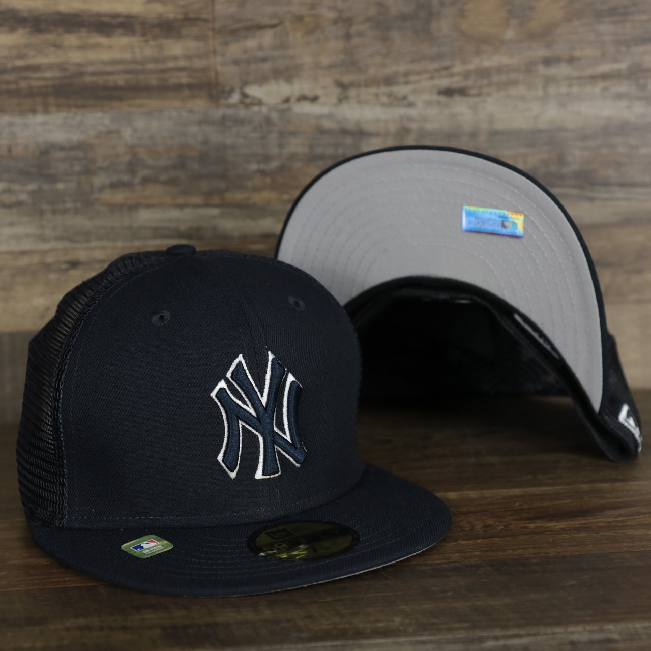 The New York Yankees Onfield 2022 Batting Practice 59Fifty Trucker Hat