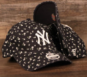 The navy blue Yanks floral baseball cap by New Era.
