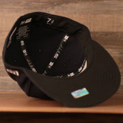 Underside view of the 59Fifty NY Yankees Fitted with Black Bottom