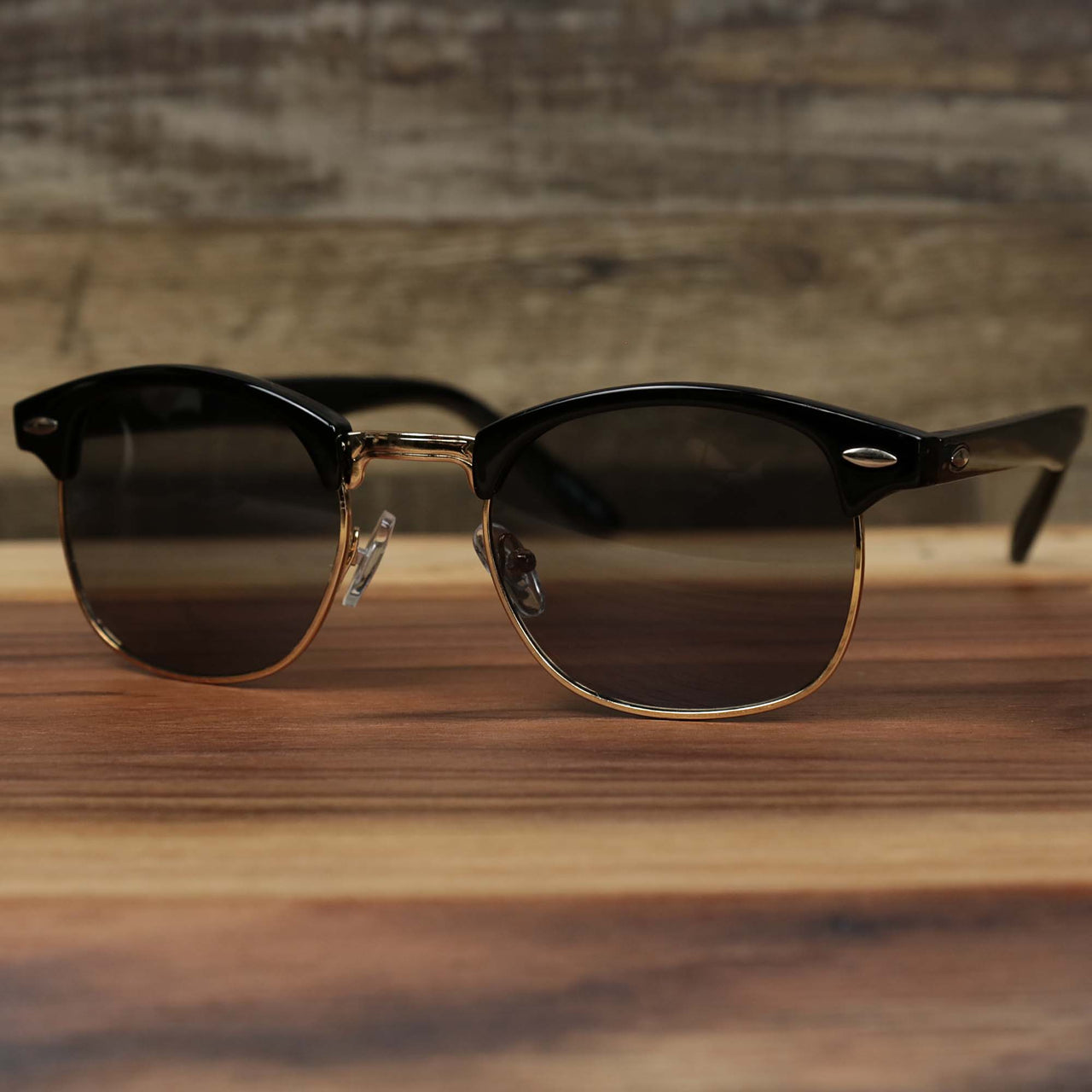 The Round Frame Black Lens Sunglasses with Black Gold Frame