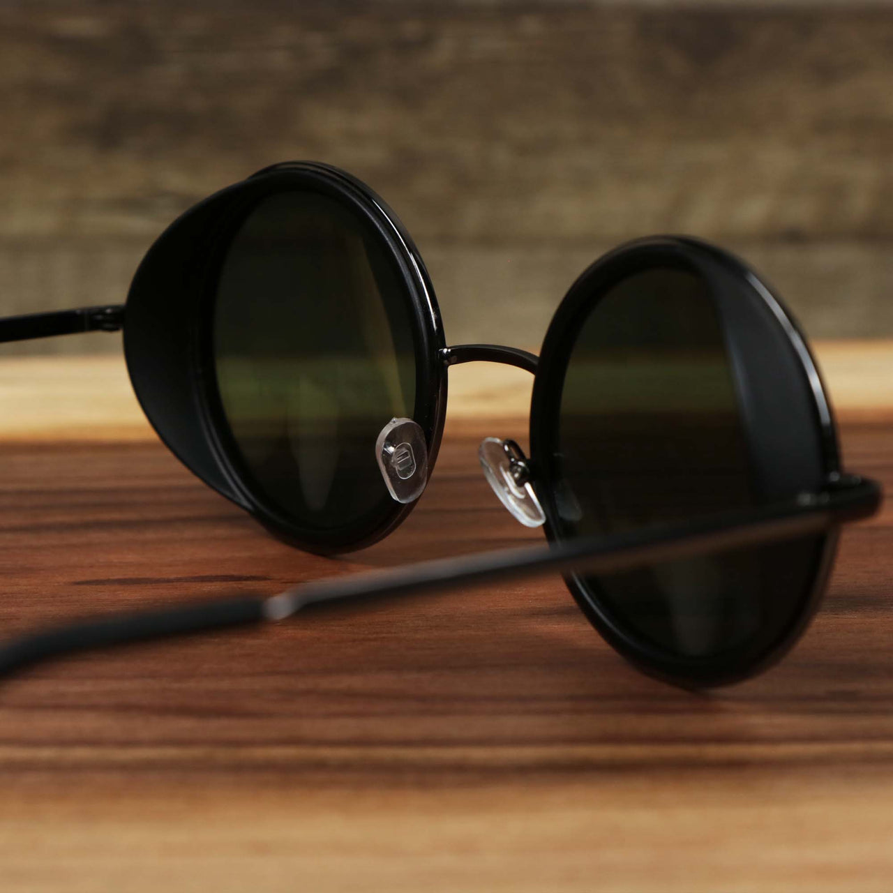 The back of the Circle Frame Black Lens Sunglasses with Black Frame