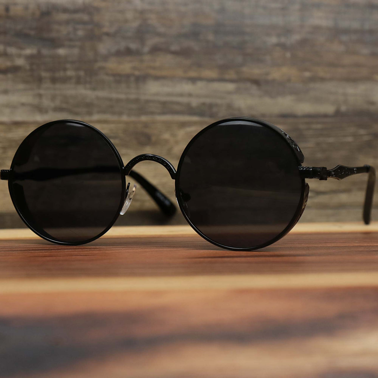 The Round Frame Arched Bridge Black Lens Sunglasses with Black Frame
