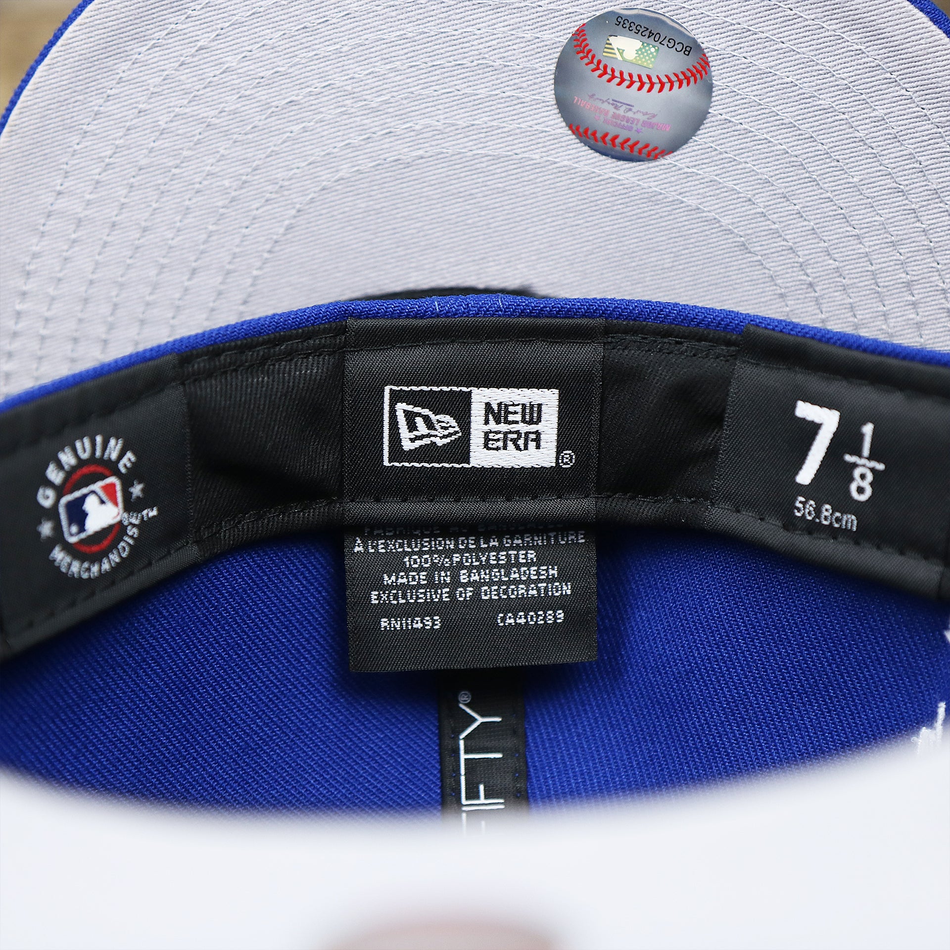 The Tags on the New York Mets Lady Liberty Side Patch Gray Bottom 59Fifty Fitted Cap | Royal Blue 59Fifty Cap