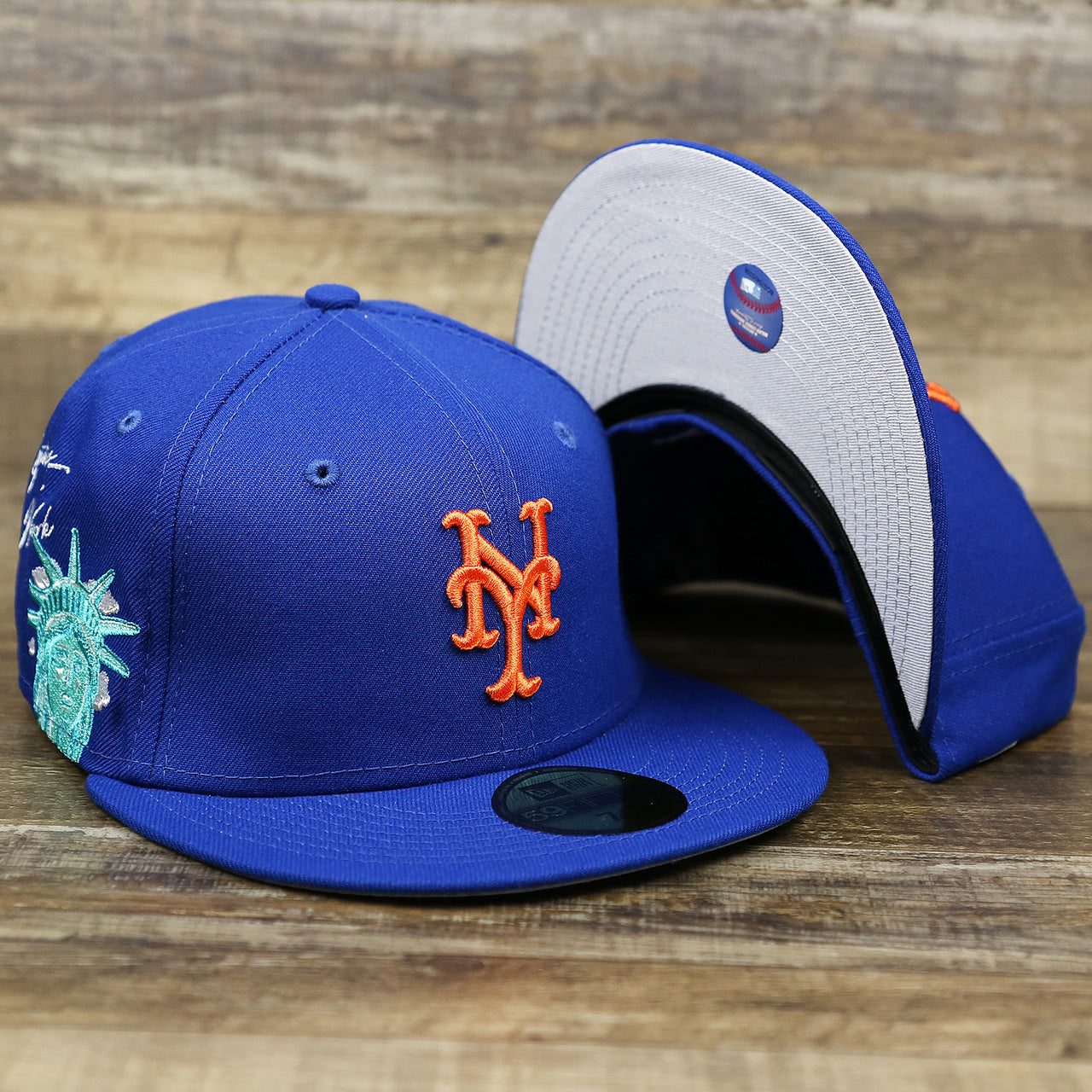The New York Mets Lady Liberty Side Patch Gray Bottom 59Fifty Fitted Cap | Royal Blue 59Fifty Cap