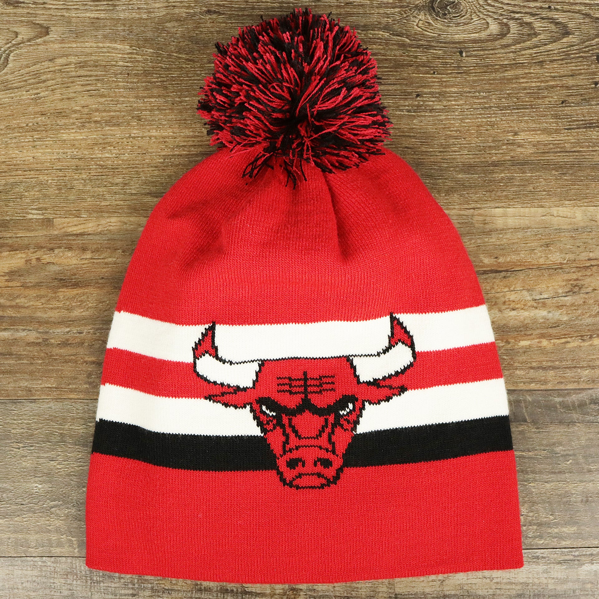 The Chicago Bulls Long Knit Cuffless NFL Winter Pom Pom Beanie | Red Pom Pom Beanie