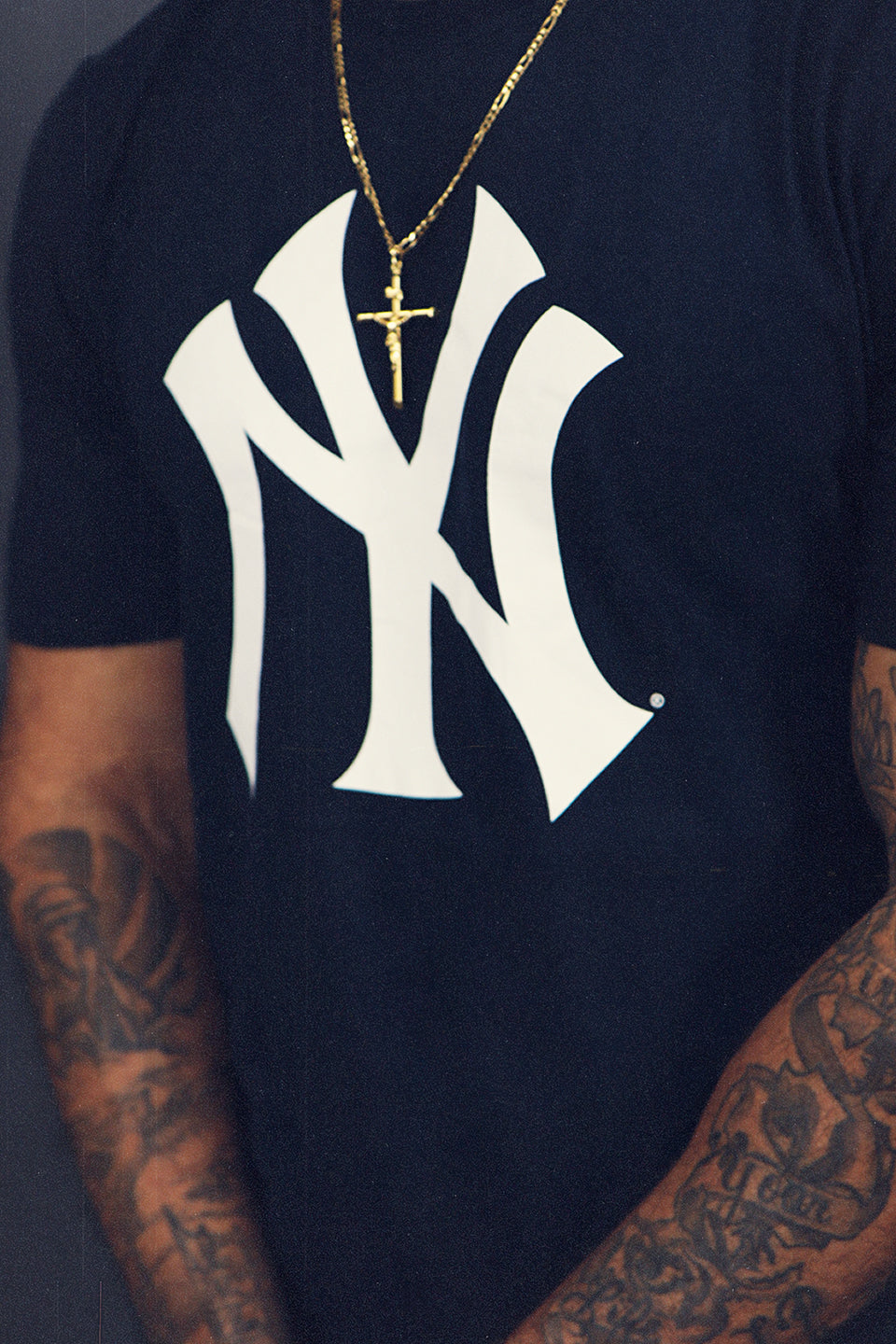 New York Yankees "City Transit" 59Fifty Fitted Matching Navy T-Shirt