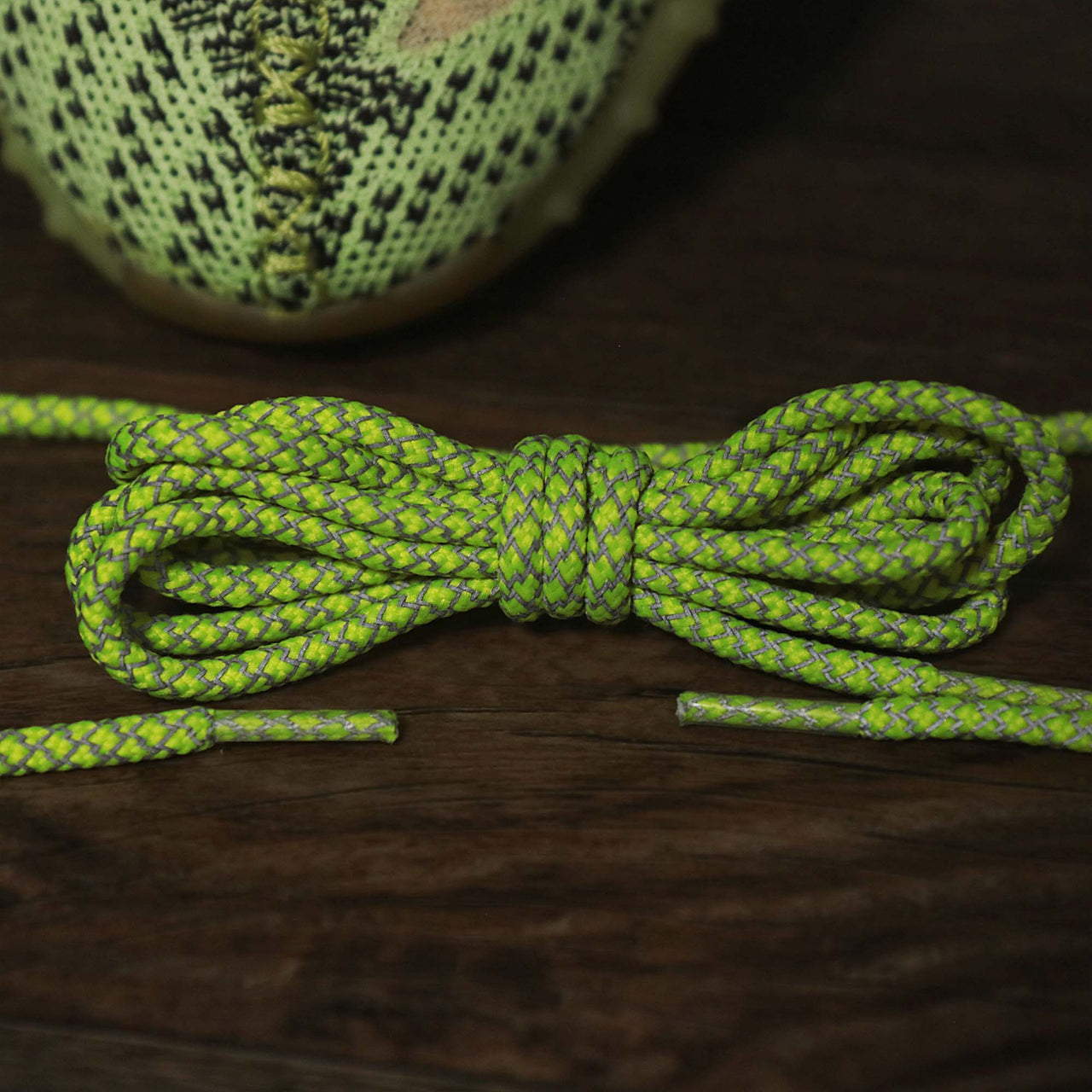 The 3M Reflective Neon Yellow Solid Shoelaces with Neon Yellow Aglets | 120cm Capswag