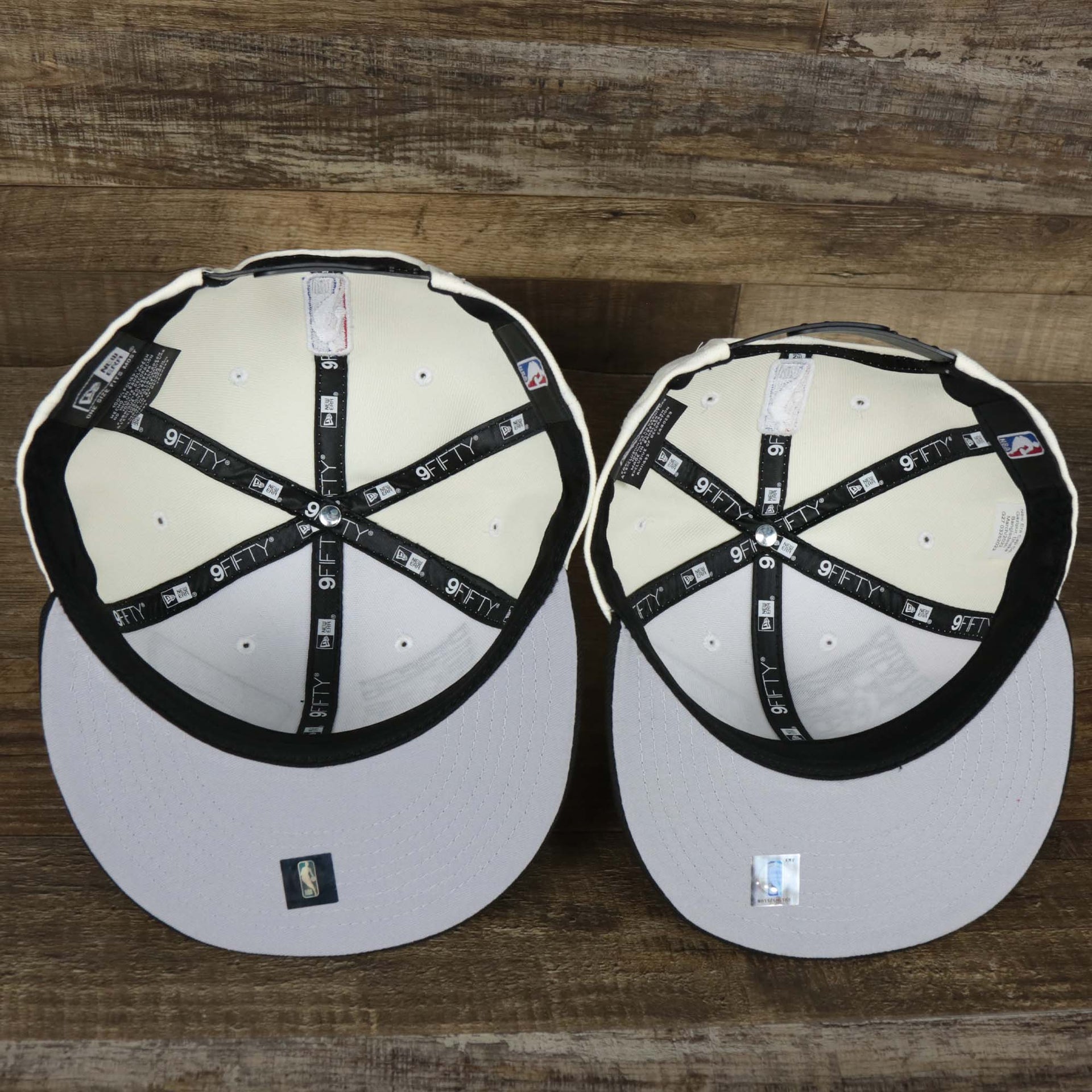 The underside of the Youth Brooklyn Nets NBA 2022 Draft Gray Bottom 9Fifty Snapback | New Era Cream/Black with the Adult Version