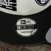 The 9Fifty Sticker on the Brooklyn Nets NBA 2022 Draft Gray Bottom 9Fifty Snapback | New Era Cream/Black